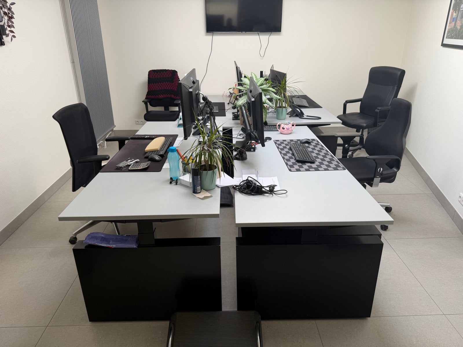 Kantoor bureau's met elektrische hoog-laag functie, Werkplek, Ophalen, Gebruikt, Bureau