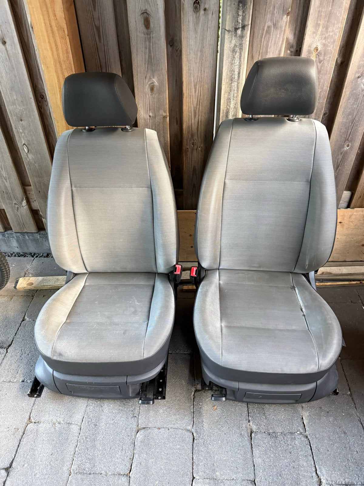 VW Caddy voorstoelen set origineel – compleet met rails, Ophalen of Verzenden, Gebruikt, Universele onderdelen