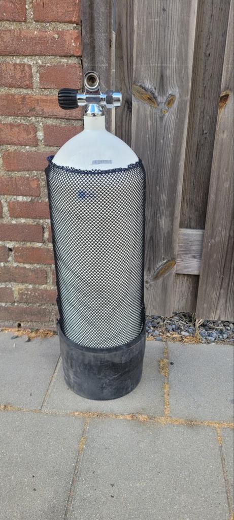 Duikfles 15 liter met nieuwe keur, Watersport en Boten, Duiken, Ophalen of Verzenden, Duikfles