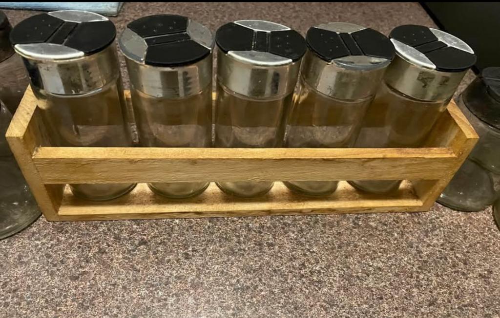 Glazen kruidenpotjes met houten houder, Voorraadpot, Ophalen of Verzenden, Gebruikt, Glas