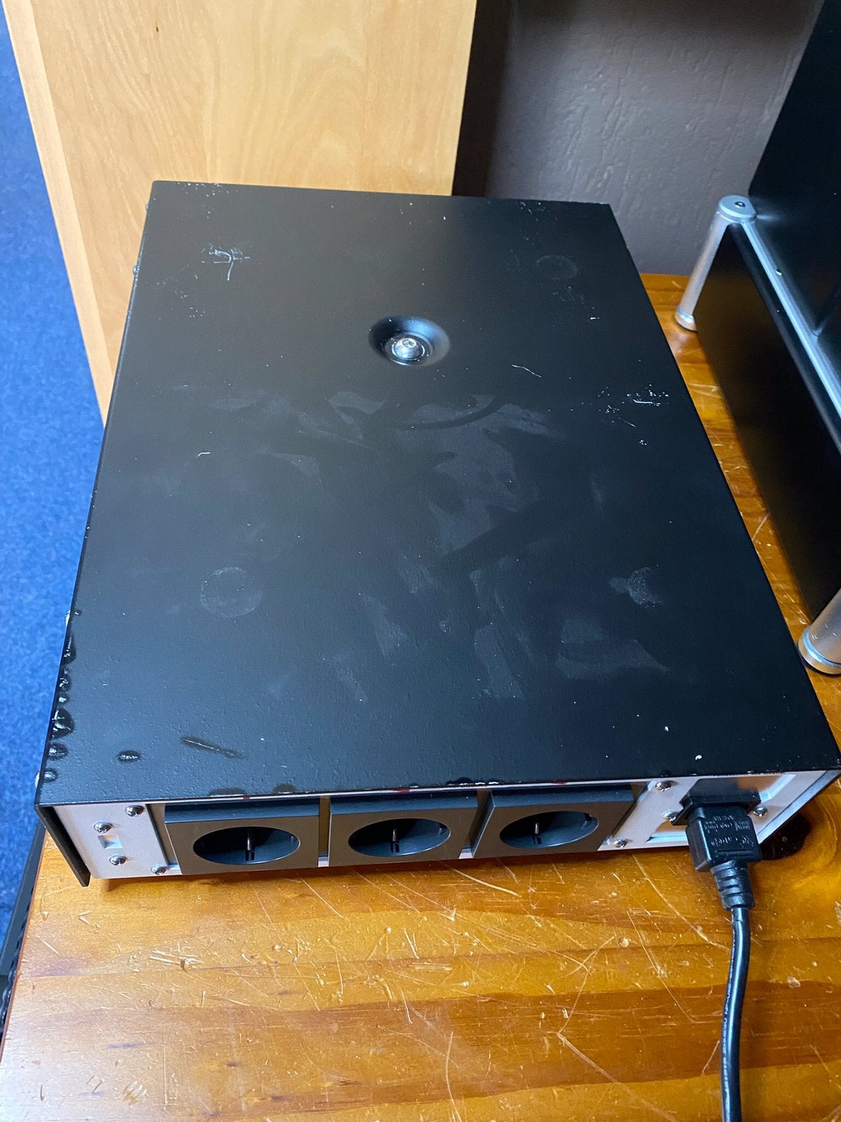 Powertronic scheidingstrafo 1500 watt, Ophalen, Gebruikt