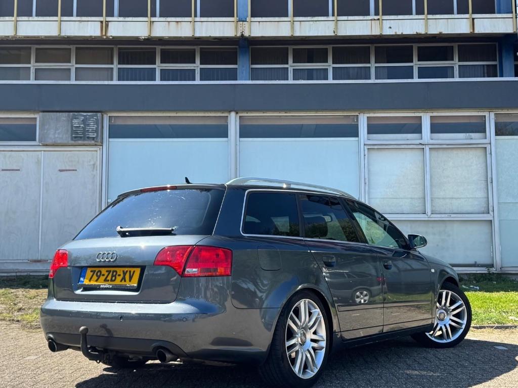 Audi A4 Avant 1.8 TFSI Pro Line Business /navi / automaat, 4 cilinders, 163 pk, 1781 cc, Particulier