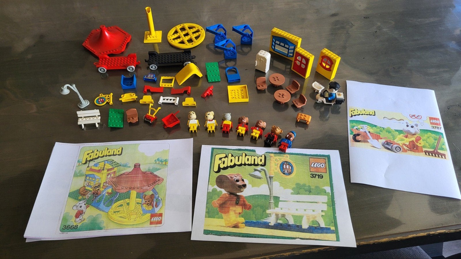 Lego Fabuland onderdelen en minifiguren., Gebruikt, Overige thema's, Lego, Ophalen of Verzenden