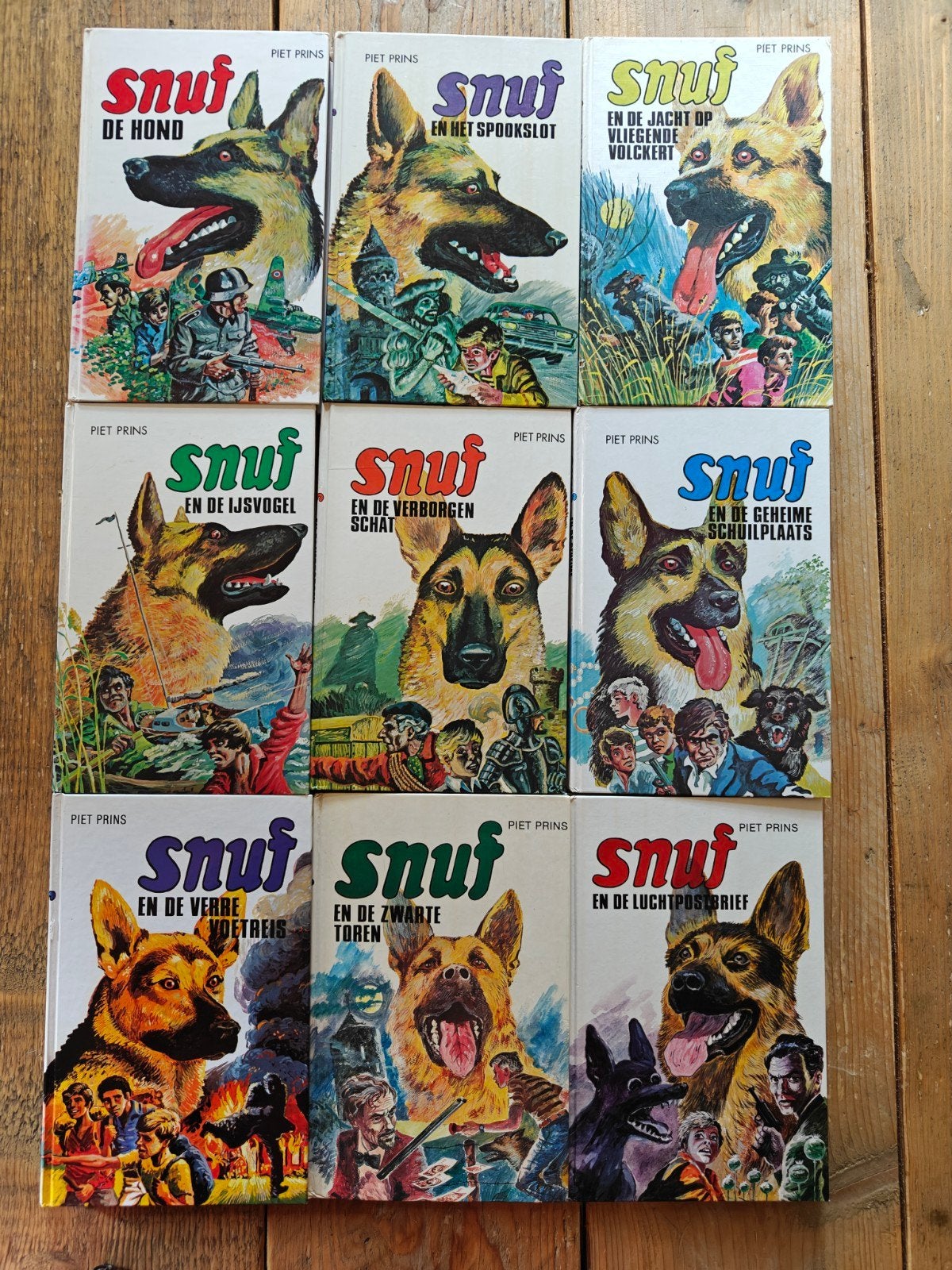 9 Delige serie van: Snuf de Hond., Ophalen of Verzenden, Zo goed als nieuw