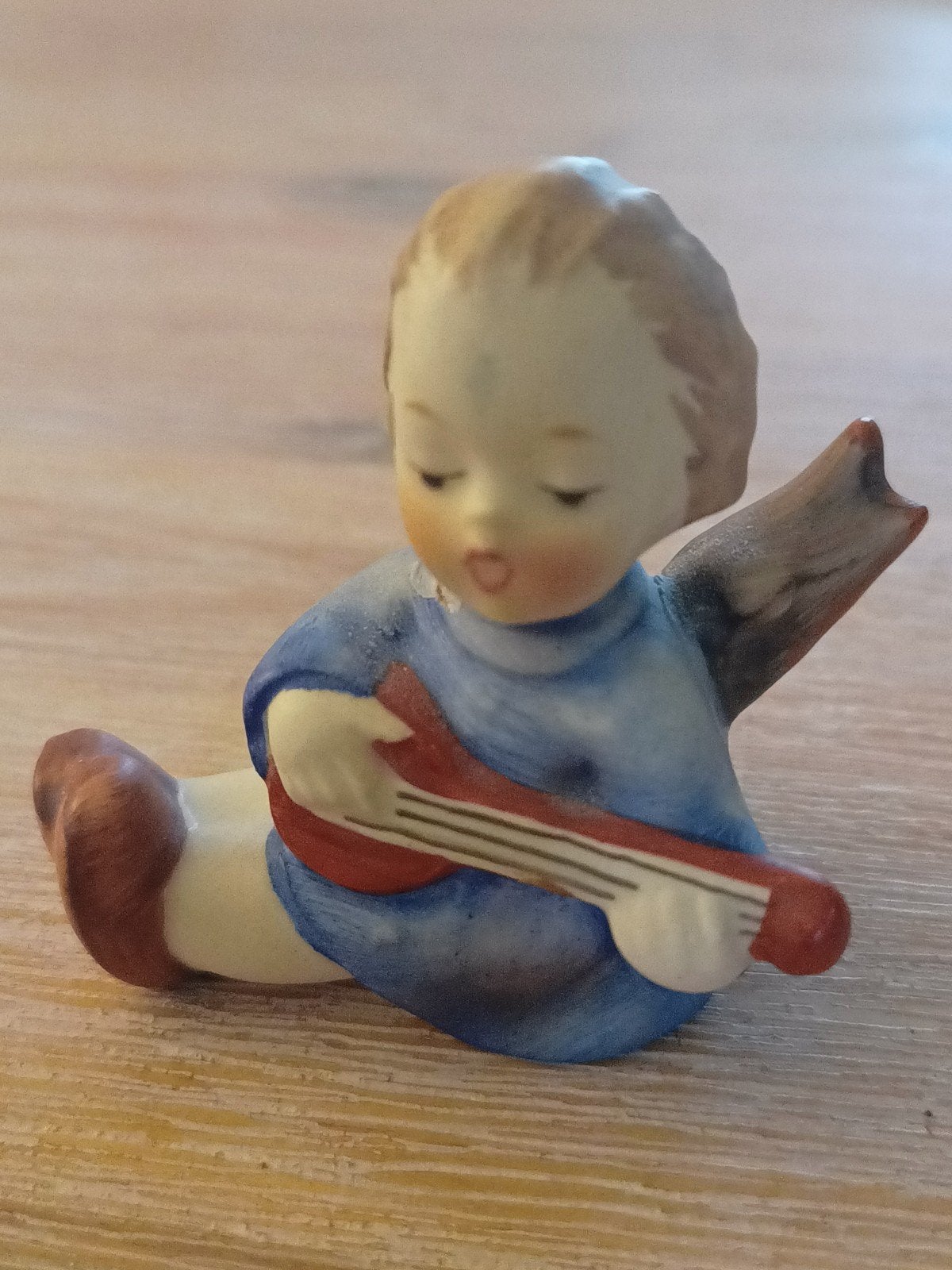 Wedgwood Engeltje met Gitaar - Vintage Beeldje, Ophalen of Verzenden, Gebruikt, Religie