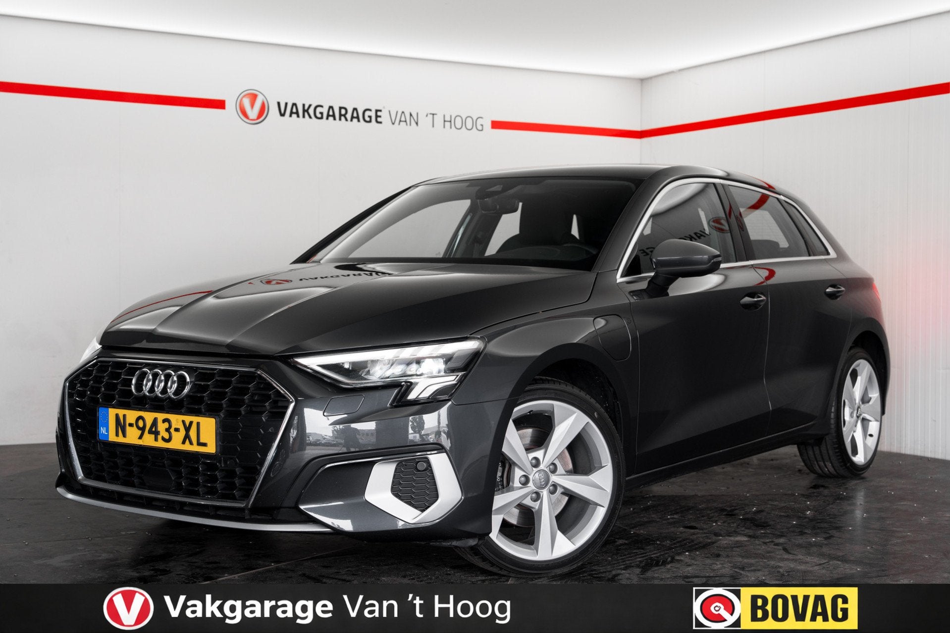 Audi A3 Sportback 40 TFSI e Business edition (bj 2022), Auto's, Stof, Gebruikt, 4 cilinders, 1535 kg