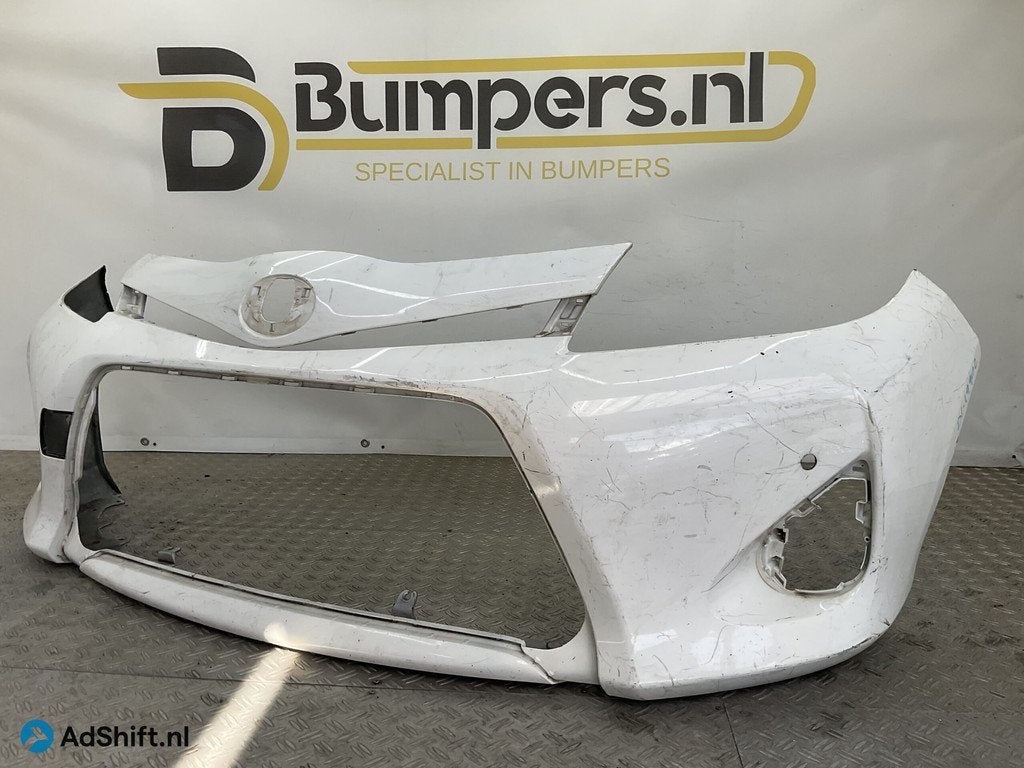 Bumper Toyota Yaris 2011-2013 52119-0D450 Voorbumper D1-1990, Auto-onderdelen, Carrosserie en Plaatwerk, Bumper