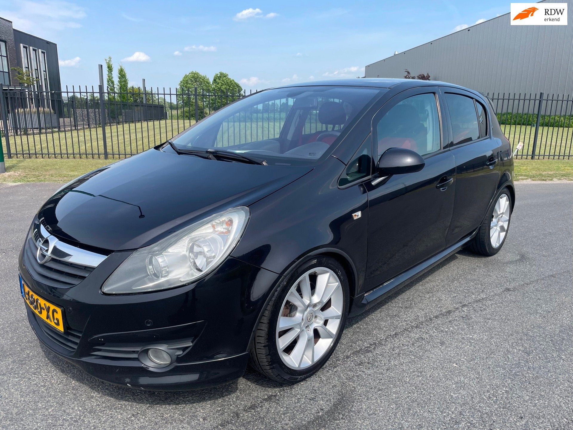 Opel Corsa 1.6-16V Turbo GSI|150PK|Apk 2-2027!|Clima|Cruise|, Gebruikt, Zwart, 4 cilinders, 150 pk