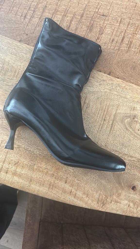 Laarsjes maat 39, Kleding | Dames, Schoenen, Ophalen, Schoenen met lage hakken, Zwart, Nieuw