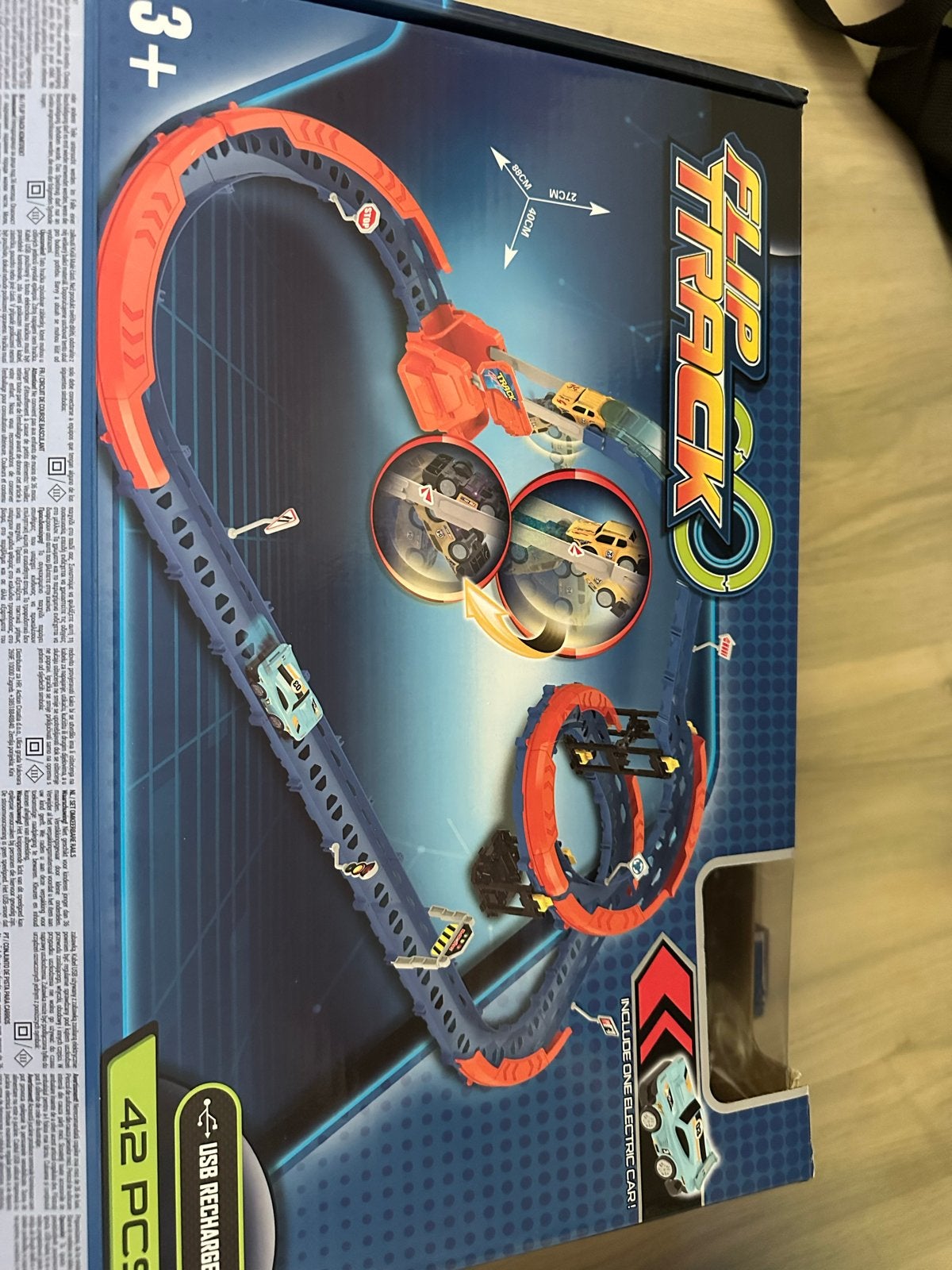 Grote racebaan set met 4 elektrische auto's en looping, Overige merken, Racebaan, Ophalen of Verzenden, Zo goed als nieuw