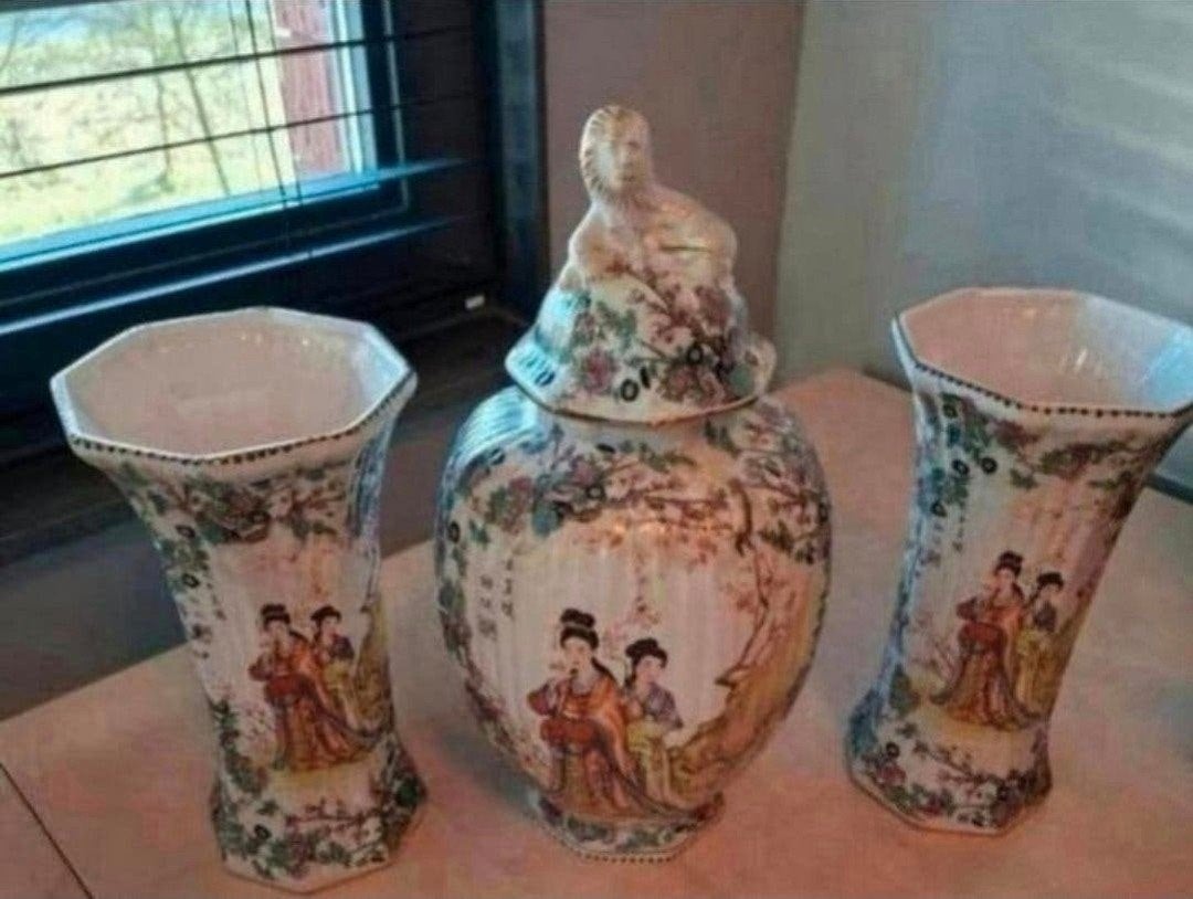 Prachtige Chinese vazen en pot met deksel - Gedecoreerd, Ophalen of Verzenden
