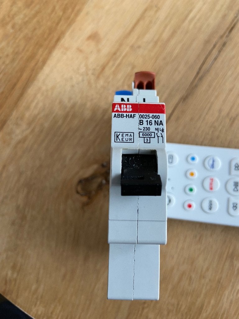 9 stuks in goede staat ABB flexomaat B16, Verzenden, Gebruikt, ABB, Installatieautomaat