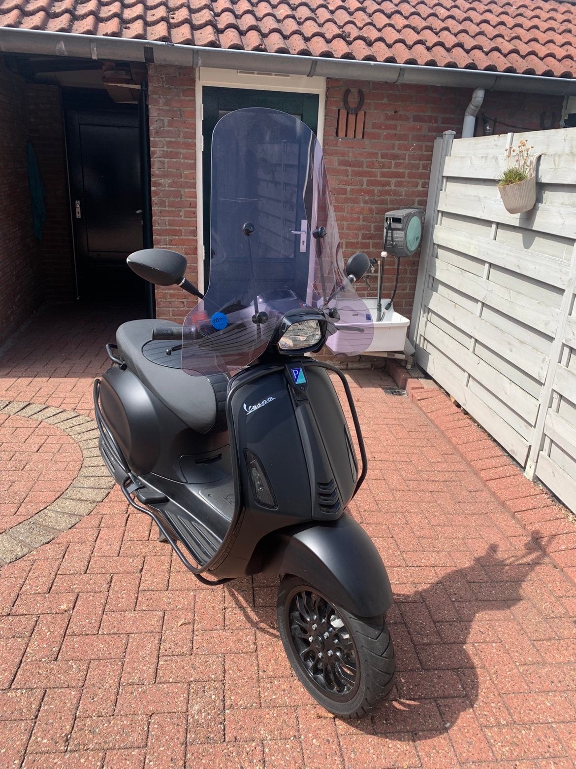 Vespa sprint zwart, Ophalen, Zo goed als nieuw, Benzine, Vespa