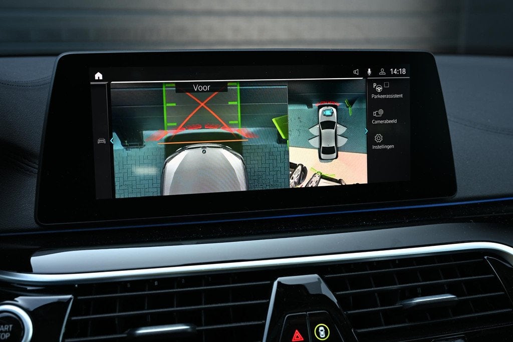 BMW 5-serie 530e iPerformance High Executive | Panoramadak |, Auto's, BMW, Automaat, Achterwielaandrijving, Gebruikt, 4 cilinders
