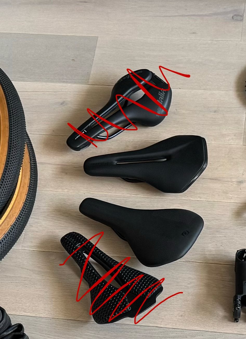 Twee Syncros zadels, Ophalen of Verzenden, Gebruikt, Gravelbike, Zadel