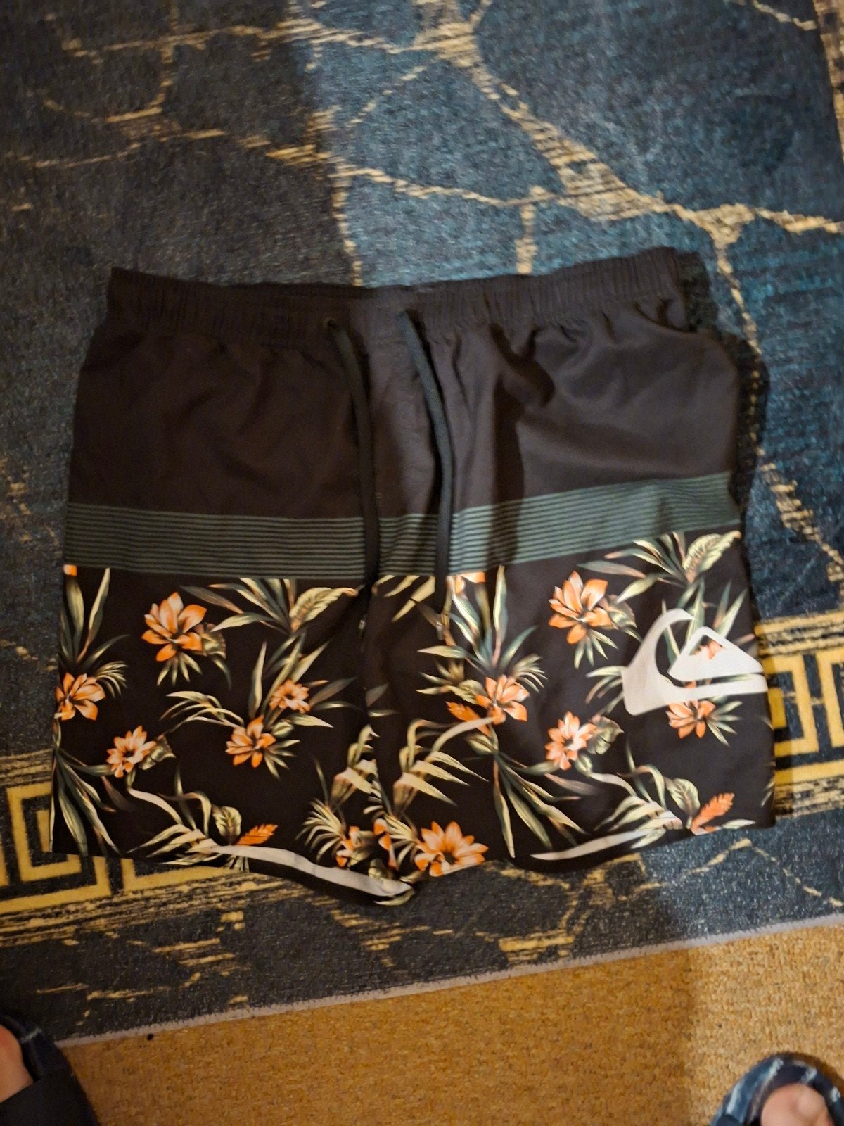 Quiksilver zwemshort met bloemenprint, Quiksilver, Zwart, Zwemshort, Verzenden