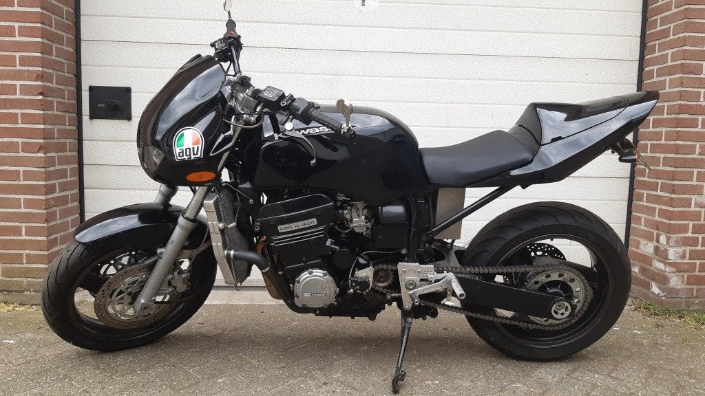 Kawasaki GPZ900R classic superbike (bj 1985), Motoren, Motoren | Oldtimers, 1-1, Kawasaki‑cho
673‑8666  Akashi‑shi, JP, Kawasaki