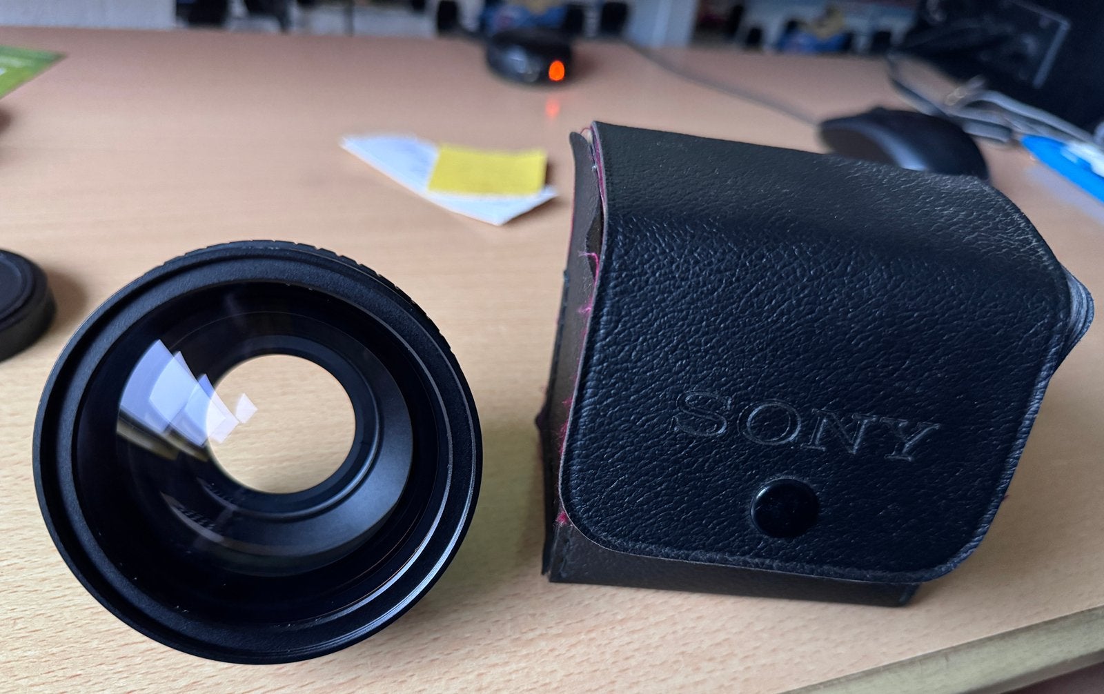 Sony VCL-0752B groothoek lens 0,7x met 52 mm schroefdraad, Sony, Beschermhoes/tas, Zo goed als nieuw, Groothoeklens