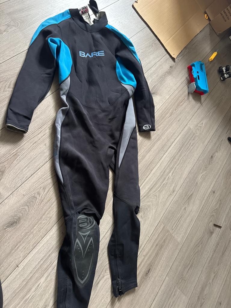 Bare Velocity duikpak maat 12+, Watersport en Boten, Duiken, Ophalen of Verzenden, Gebruikt, Duikpak