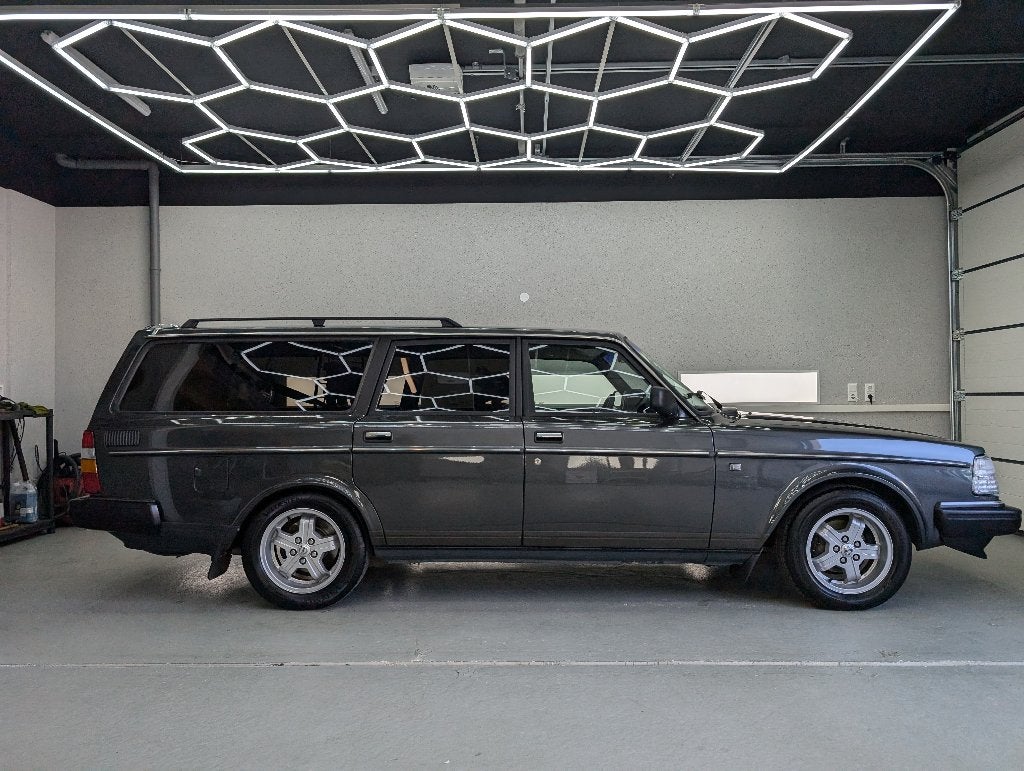 Unieke Volvo 240 Estate (1993) 2.3i - P245, Auto's, Volvo, 127 pk, 1330 kg, 4 cilinders, Overige bekleding
