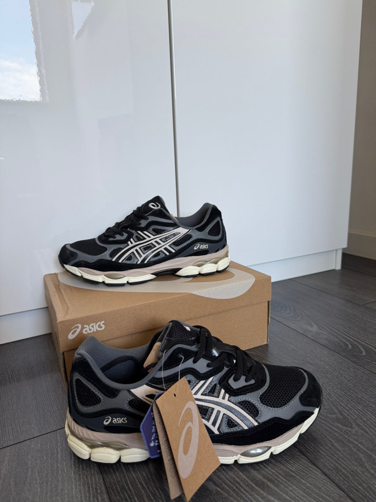 Asics gel nyc black creme, Ophalen, Zwart, Nieuw, Sneakers of Gympen