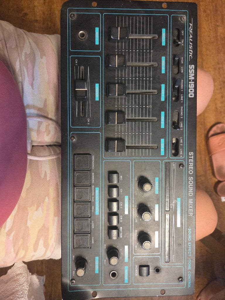 Vintage audio paneel, realistic SSM-1900, Audio, Tv en Foto, Ophalen of Verzenden, Gebruikt, Minder dan 60 watt, Overige merken