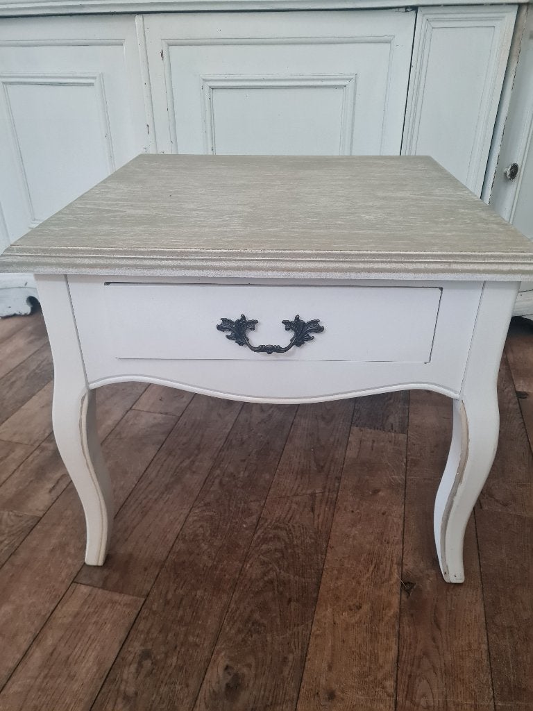 landelijke bijzettafel, salontafel, wijntafel foto 1 t/m 6, Ophalen