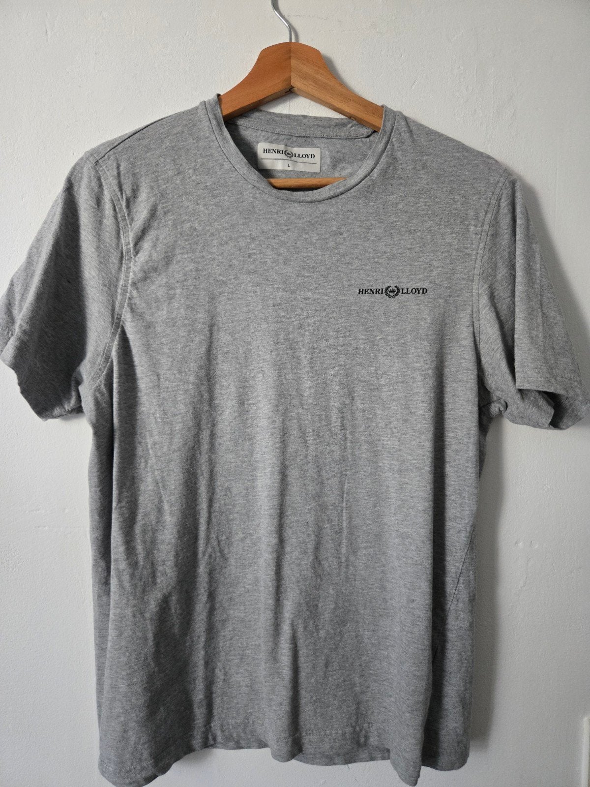 Henri Lloyd T-shirt Maat L - Grijs, Maat 52/54 (L), Henri Lloyd, Ophalen of Verzenden, Zo goed als nieuw