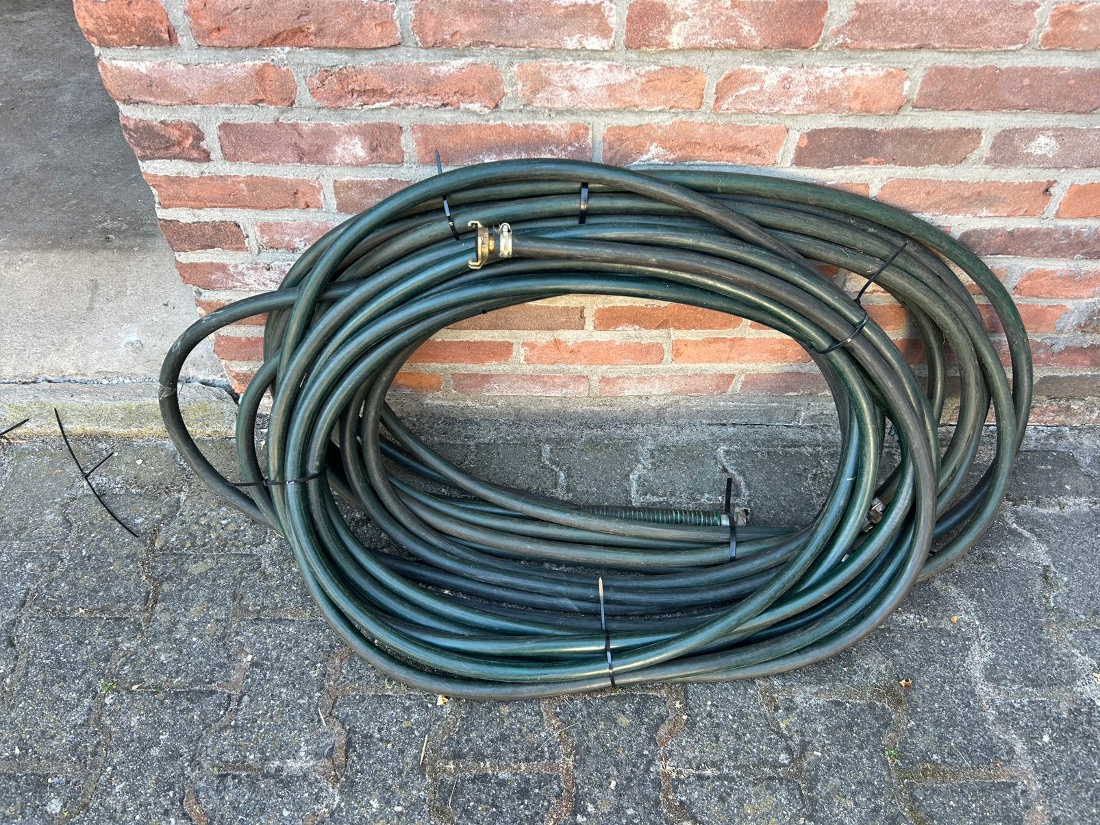 Drie rollen waterslang voor besproeien / beregenen, Ophalen, Gebruikt, Tuinslang