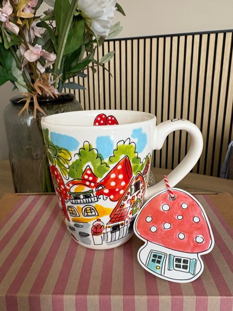 Blond Amsterdam - Efteling editie mokje, Huis en Inrichting, Keuken | Servies, Blond Amsterdam, Nieuw, Ophalen of Verzenden, Kop(pen) en/of Schotel(s)