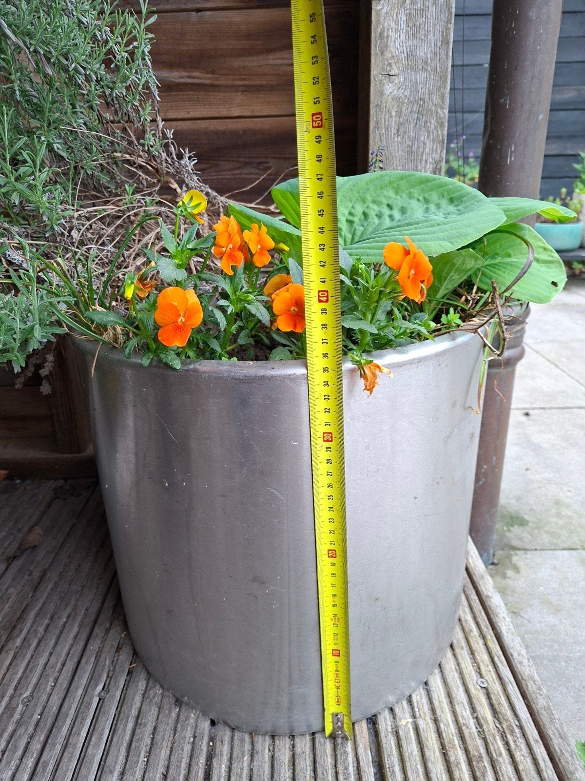 2 grote RVS plantenpotten, Rond, Ophalen of Verzenden, Zo goed als nieuw, Metaal