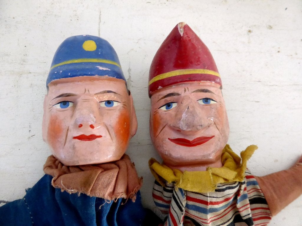 2 antieke houten handpoppen poppenkast / poppentheater pop, Ophalen of Verzenden