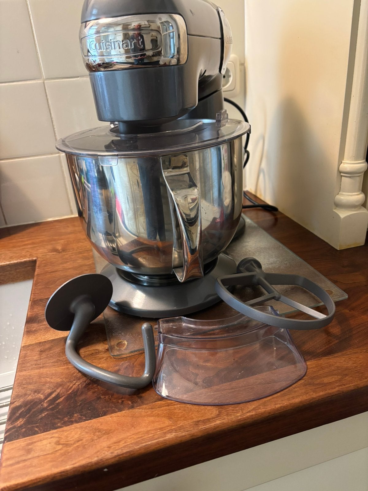Cuisinart keukenmachine/ standmixer., 4 liter of meer, Ophalen, Gebruikt, 3 snelheden of meer