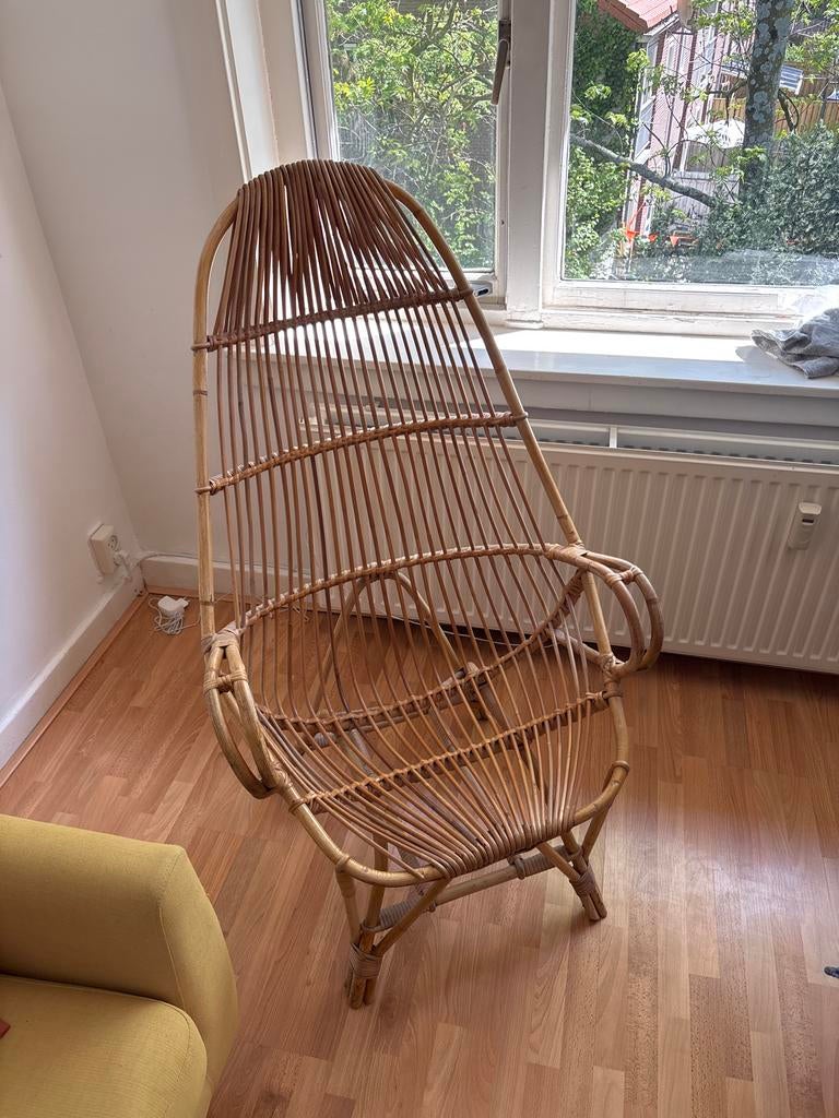 Vintage rotan hoge stoel / fauteuil, Gebruikt, Bruin, Riet of Rotan, Ophalen of Verzenden