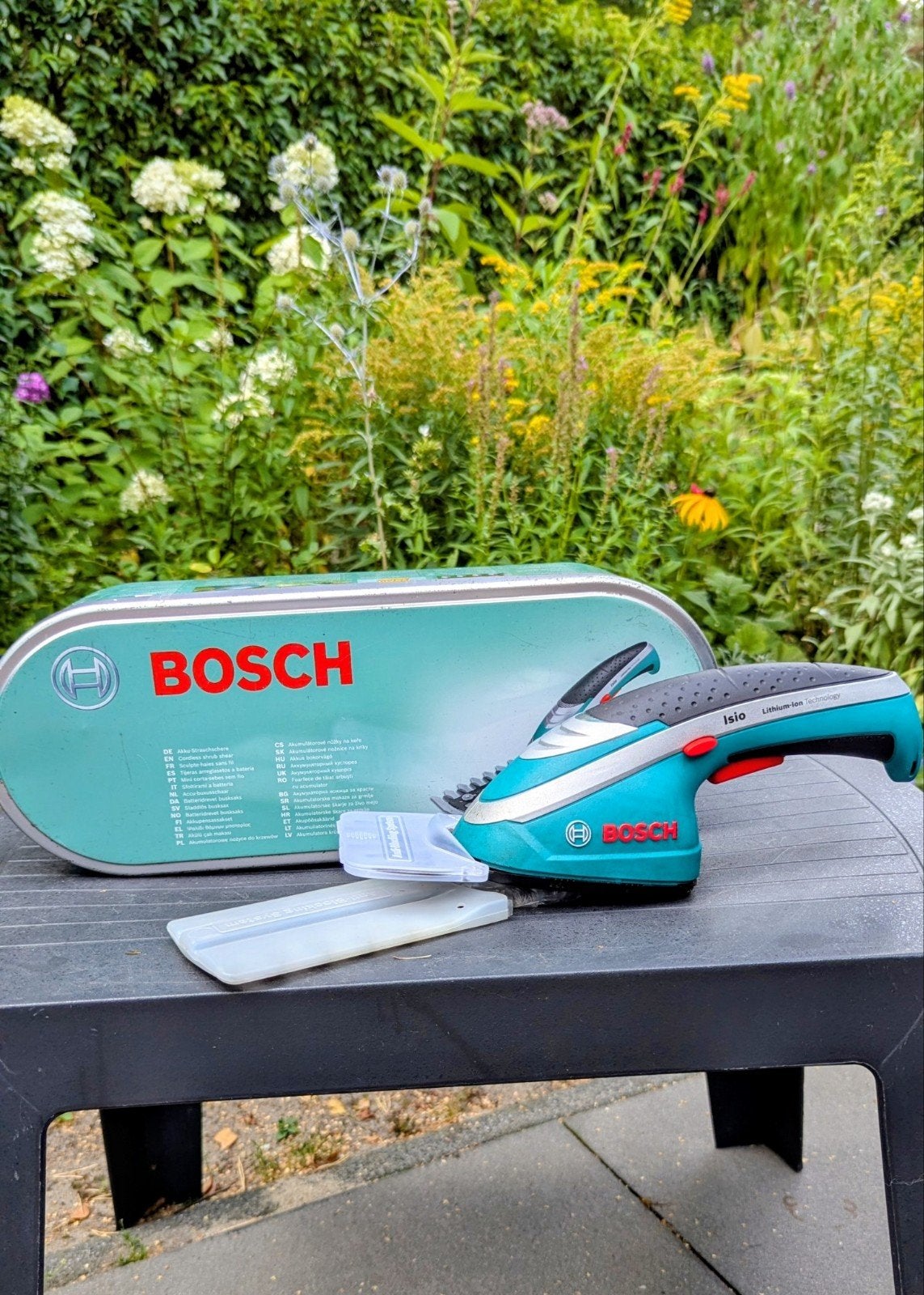Sterke BOSCH LION ACCU gras- buxusschaar  Gardena  Isio, Ophalen of Verzenden, Zo goed als nieuw, Accu, BOSCH