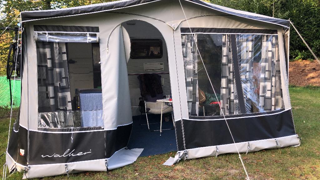 Luxe en perfect onderhouden Kip Caravan Special Edition 2002, Caravans en Kamperen, Vast bed, Kip, Luifel, Treinzit