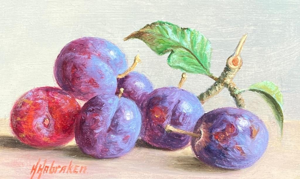Schilderij pruimen in een schaal en op tafel. Hans habraken., Ophalen of Verzenden
