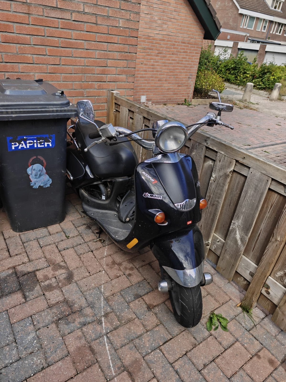 Aprillia habana custom 50 cc, Fietsen en Brommers, Gebruikt, Maximaal 45 km/u, SR 50, Ophalen of Verzenden