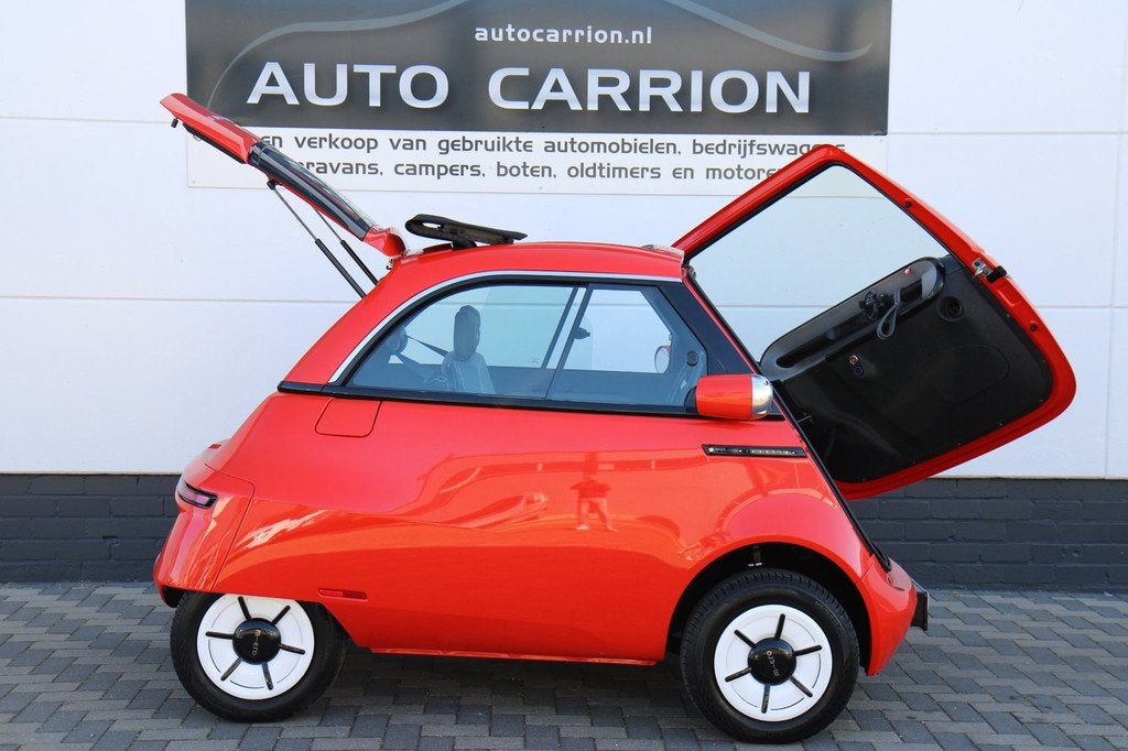 Micro Microlino L7 10,5 kWh Slechts 47KM BTW !, Auto's, Overige Auto's, 177 km, Zwart, Origineel Nederlands, 10 kWh