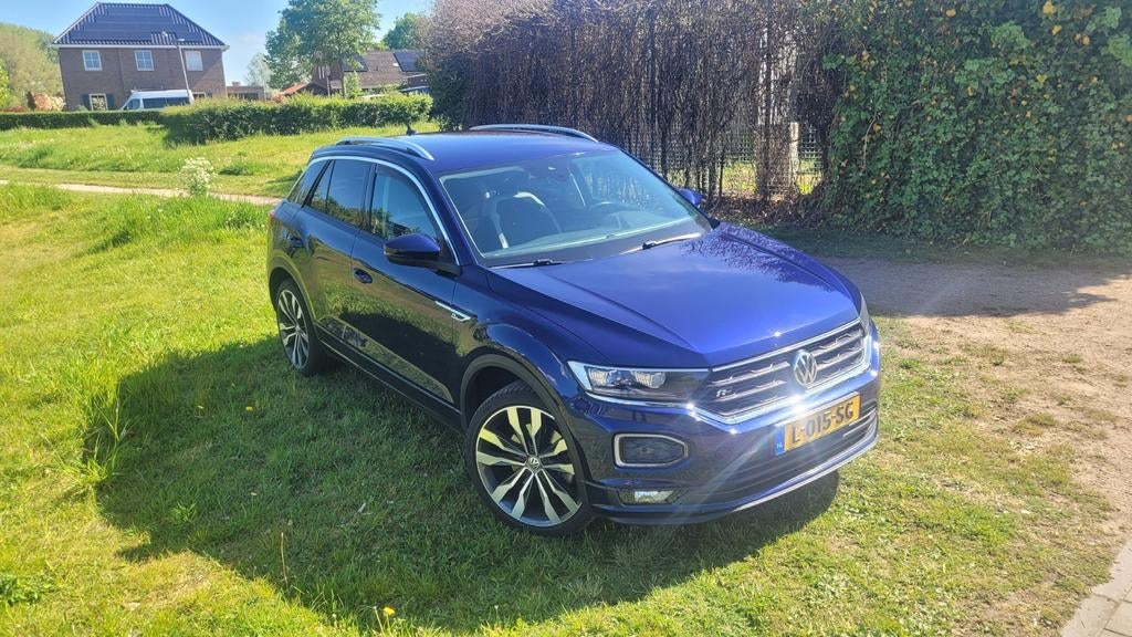 Volkswagen T-Roc 1.5 TSI Sport Business R line, 1498 cc, Euro 6, 4 cilinders, Leder en Stof