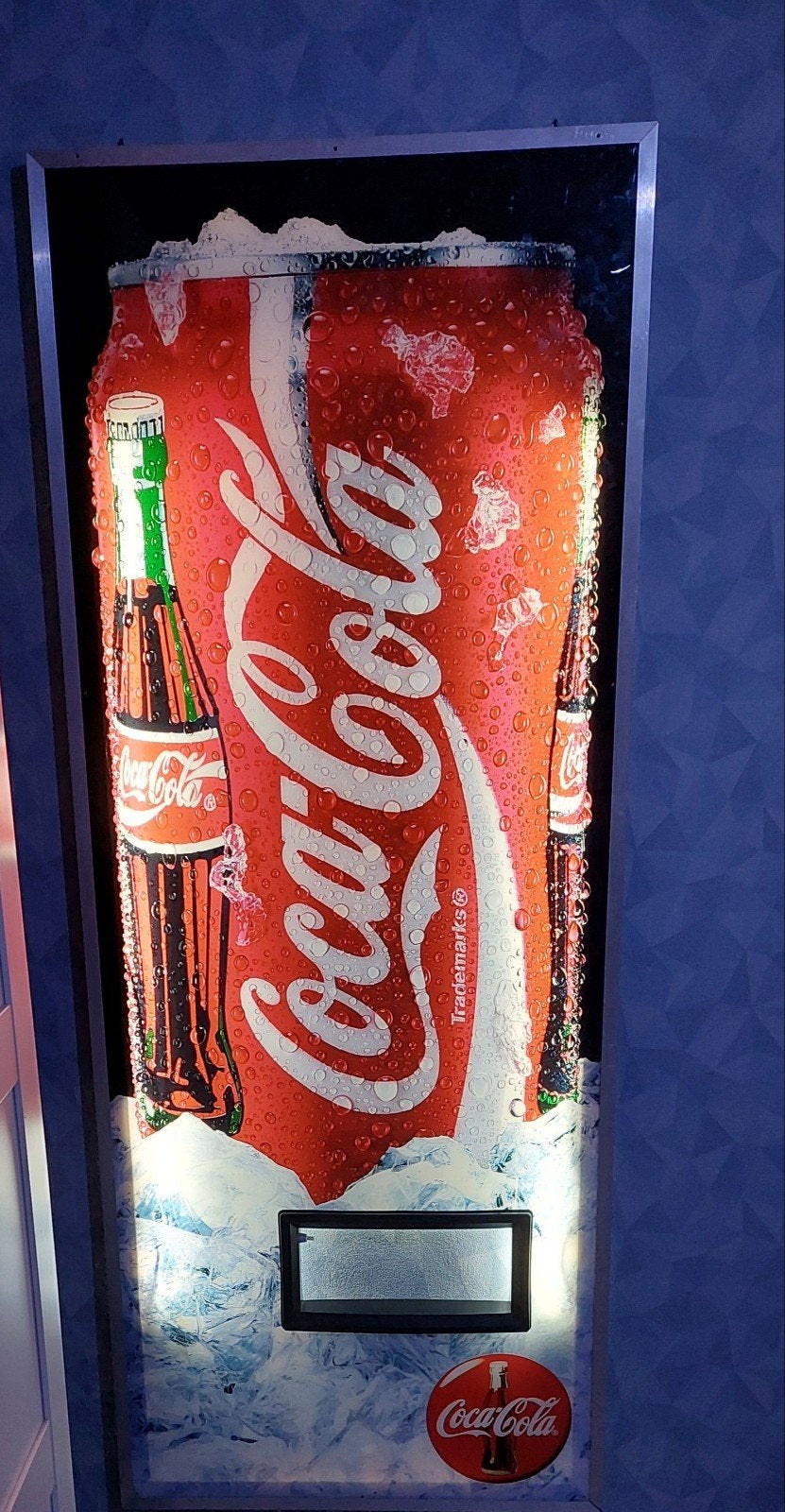Coca-Cola Lichtbak, Ophalen