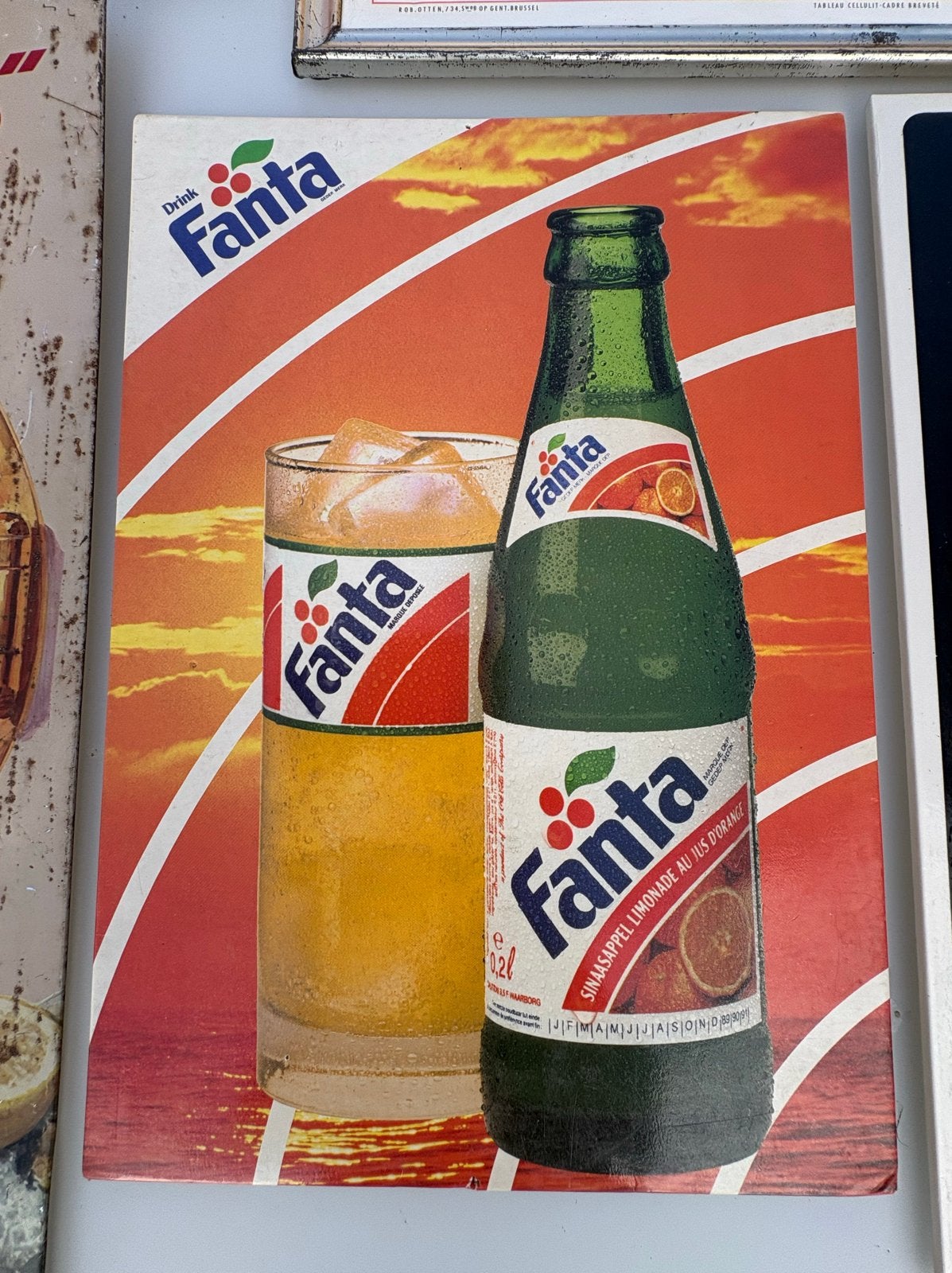 Vintage Fanta kartonnen reclamebord, Ophalen of Verzenden, Gebruikt, Reclamebord