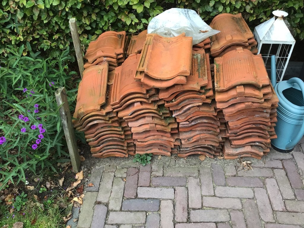Dakpannen oranje, Ophalen, Steen of Klei, Dakpannen, Rood