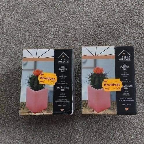 2xLed plantenbakken Villa Volance,8x8x10cm, nieuwe=5euro, Tuin en Terras, Bloempotten, Kunststof, Rond, Nieuw, Ophalen of Verzenden