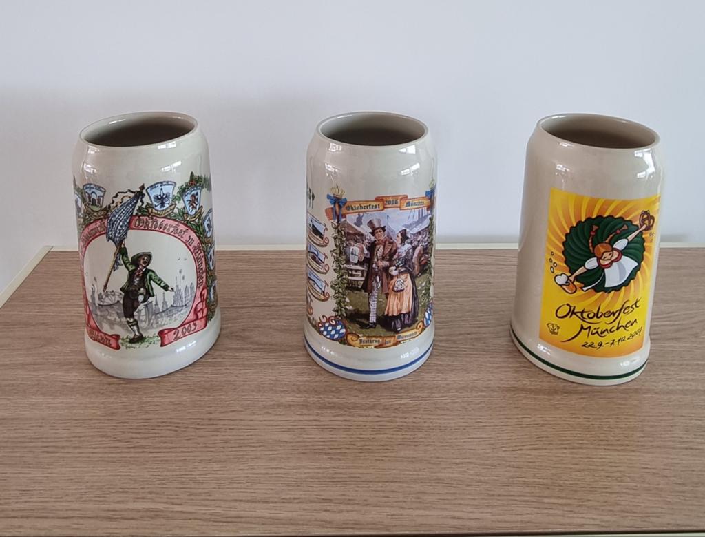3 bierpullen Oktoberfest 2003 2006 en 2007 collecrors items, Verzamelen, Ophalen of Verzenden