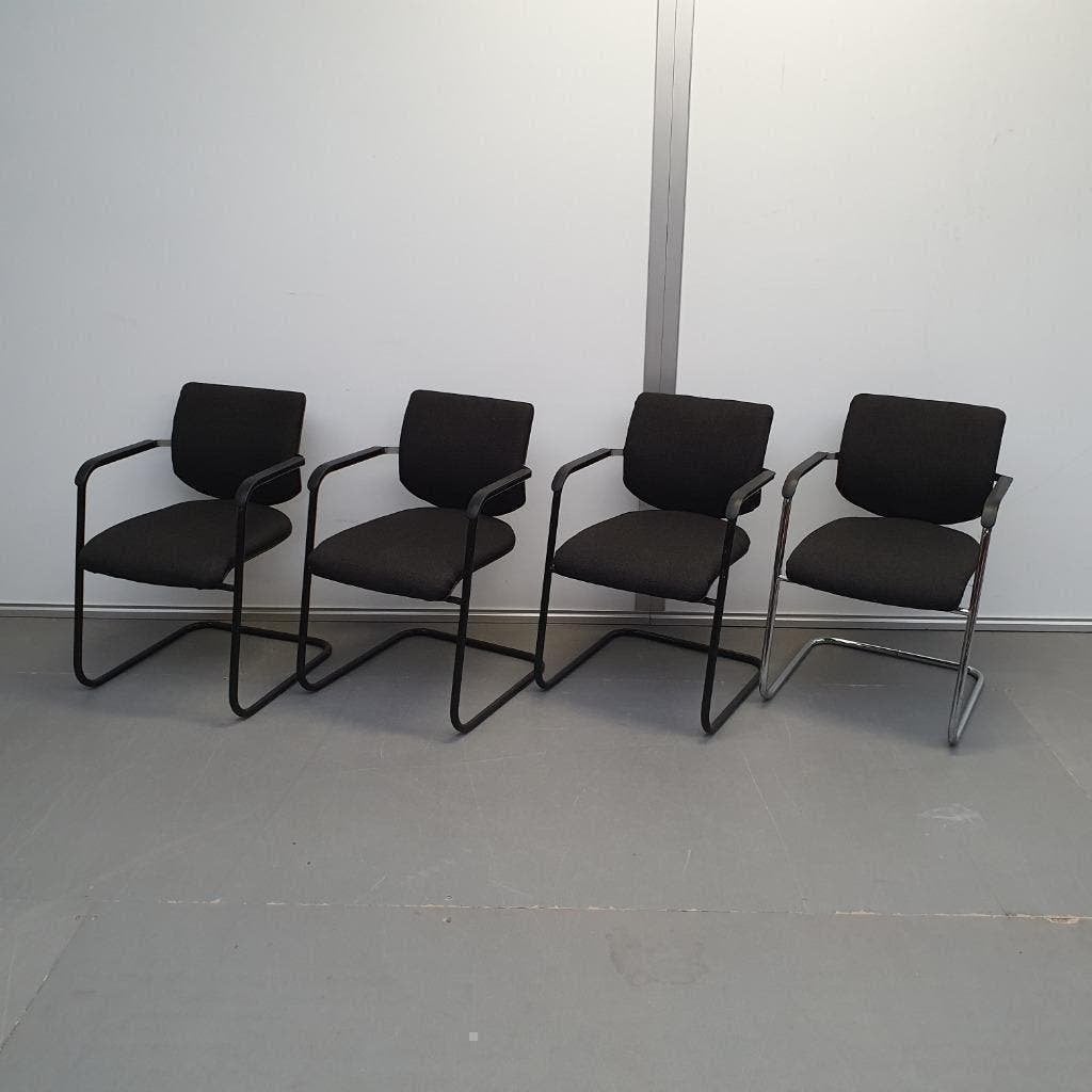 Set 4x Klöber vergaderstoelen met nieuwe zwarte stof, Ophalen, Gebruikt, Zwart, Vier