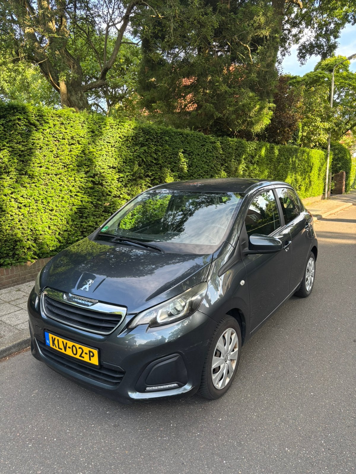 Peugeot 108 1.2 12V VTI 82PK 5DR 2015 Grijs, Auto's, Peugeot, Particulier, Benzine, Hatchback, Handgeschakeld, Geïmporteerd, Zilver of Grijs