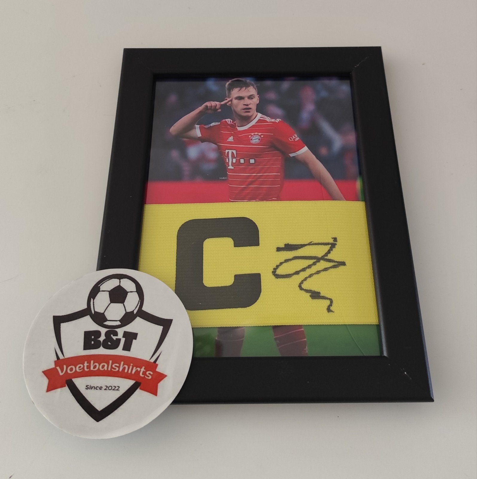 Gesigneerde aanvoerdersband Joshua Kimmich, Sport en Fitness, Voetbal, Verzenden, ., Zo goed als nieuw, .