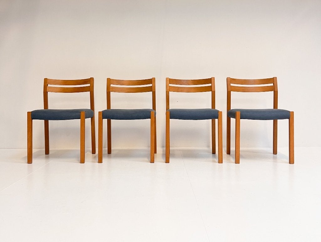 Set van 4 Niels Otto Moller stoelen Model 84, 1960's, Hout, Gebruikt, Blauw, Design