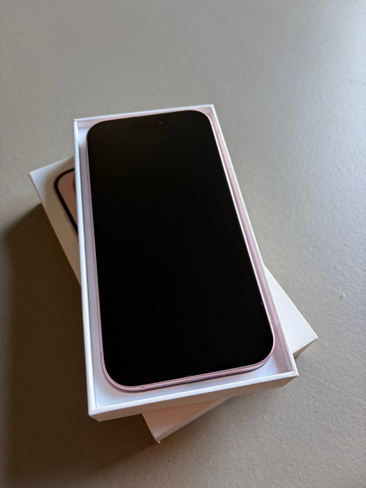 iPhone 15 128 GB Roze – Compleet met doos, Ophalen, 128 GB, IPhone 15, Zo goed als nieuw